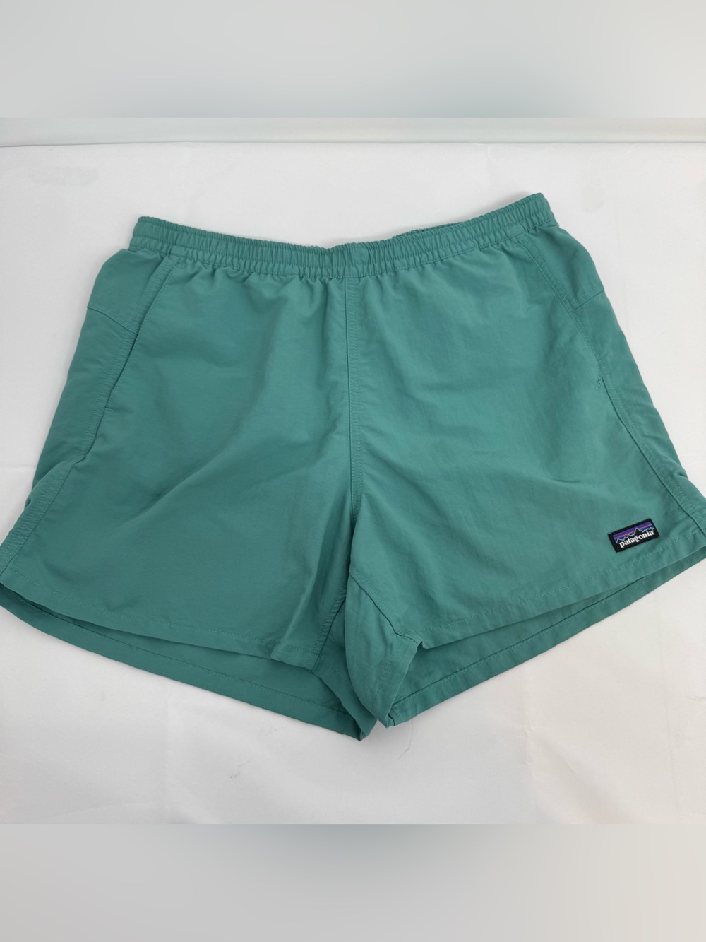 Patagonia Baggies Athletic Shorts 4” Inseam Womens M Green Nylon 57058SP18
